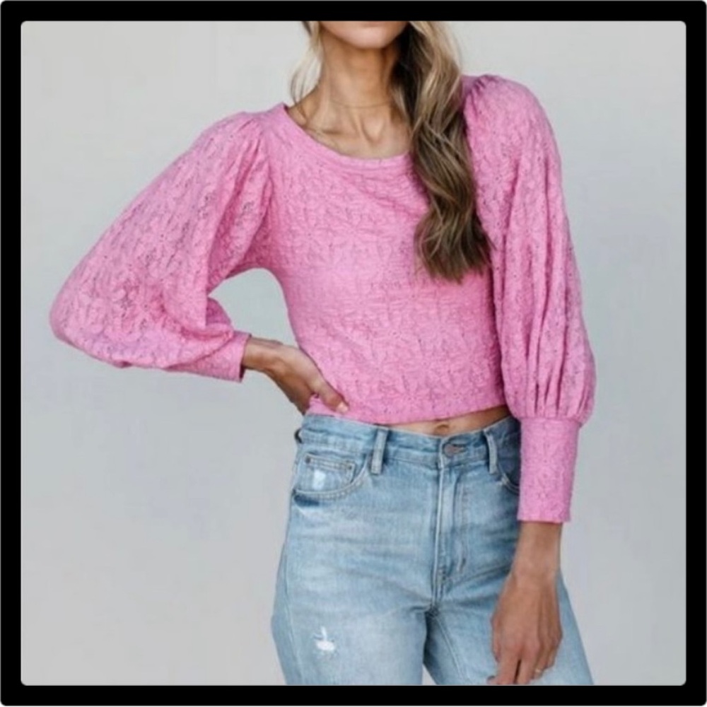 ❤️ Free People Tea Time Long Puff Sleeve Top ❤️
Med